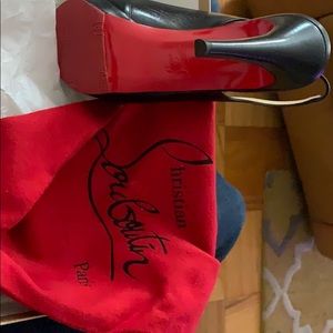 Designer shoe for sale!!! Great price! Like new